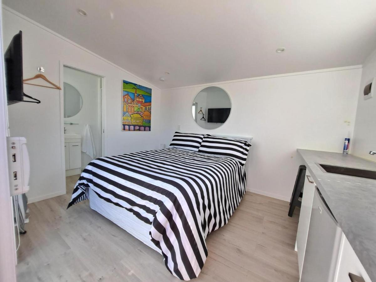 Pod Bach On Tweed Hotel Tauranga Ngoại thất bức ảnh